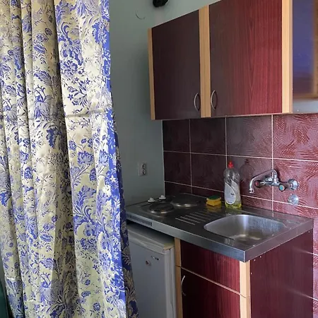 Sunny Apartment *