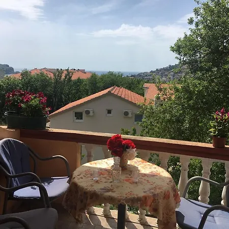 Apartment Sunny Budva